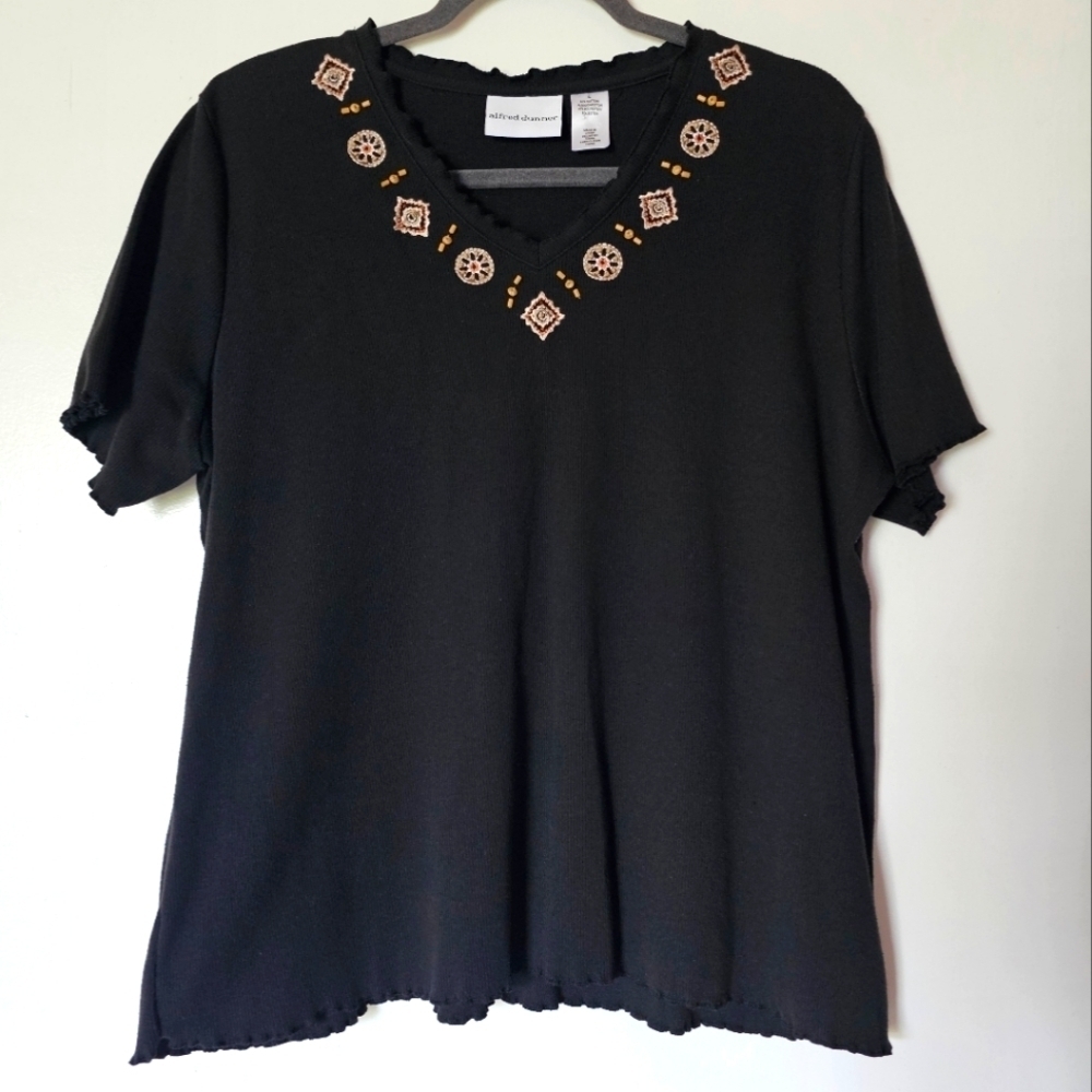Alfred Dunner black boho v-neck embellished women's cotton blend t-shirt Size L
